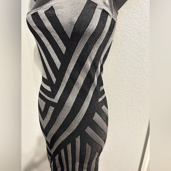 BEBE black & silver one shoulder bodycon dress, Sz Small, metallic party dress - Picture 4 of 5